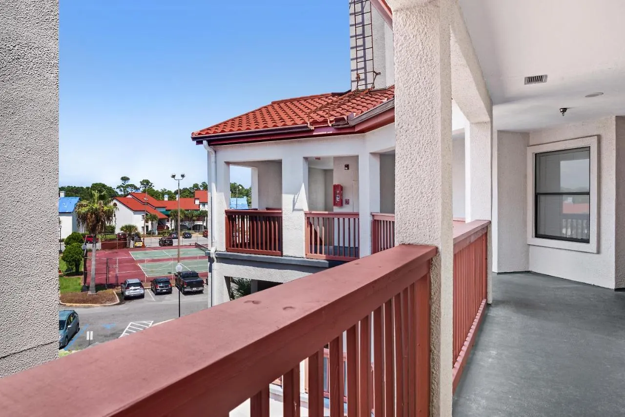 The Inn At St. Thomas Square 1304C Panama City Beach Hotel