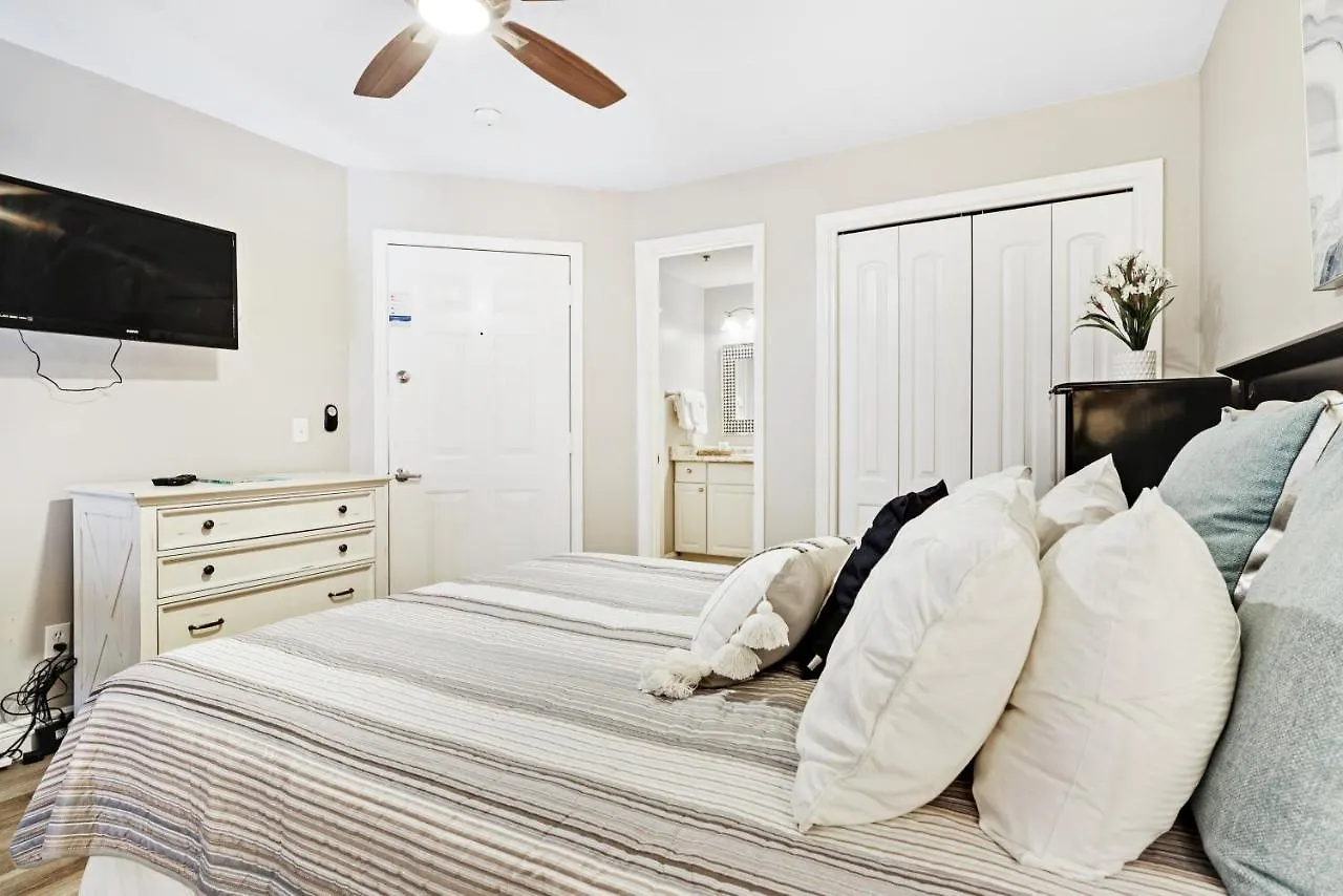 The Inn At St. Thomas Square 1304C Panama City Beach United States